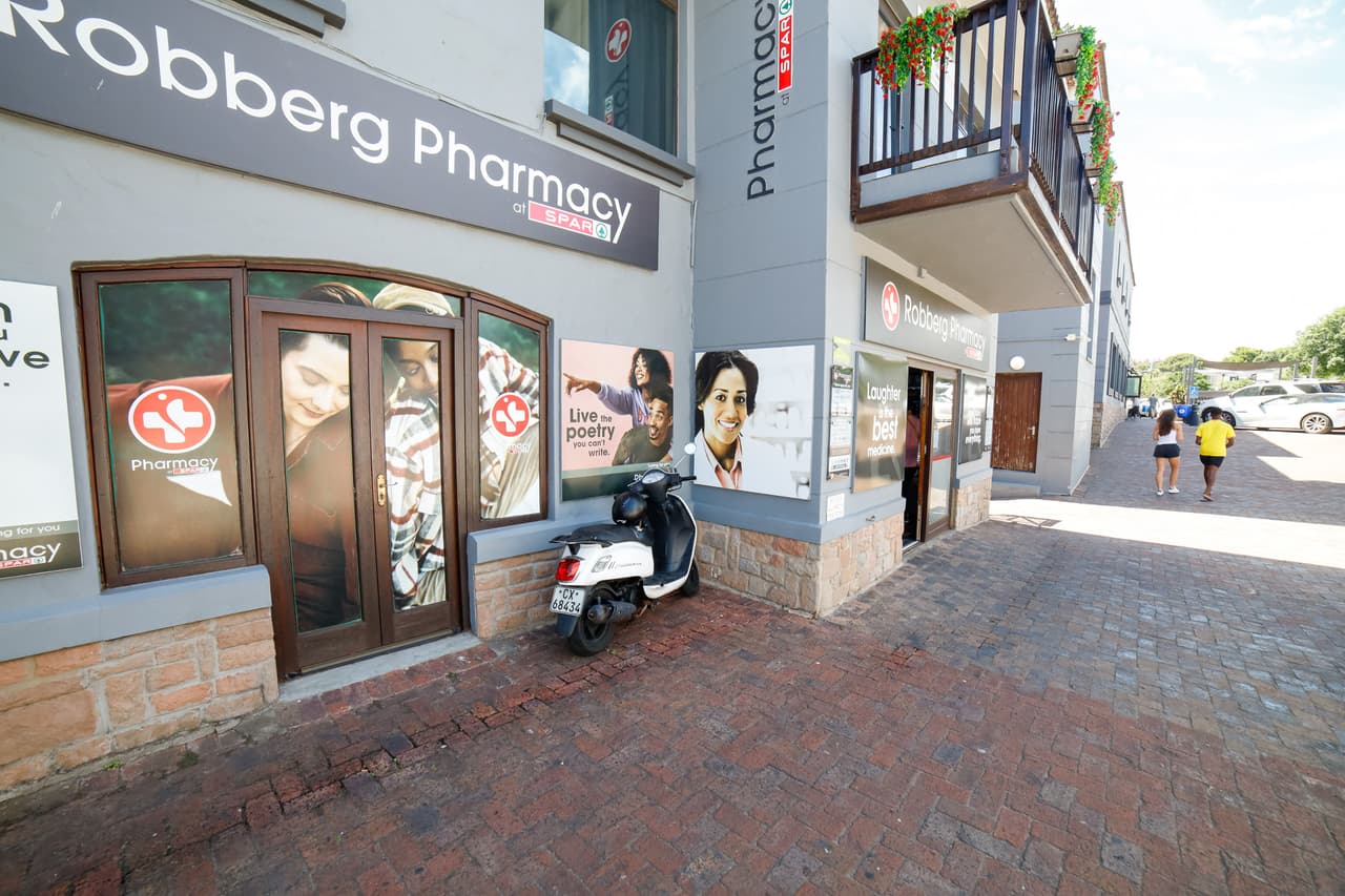 Robberg Pharmacy - Image 5